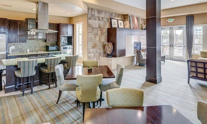 Broomfield Apartment | Luxury Broomfield Furnished Corporate Apartments Near Interlocken