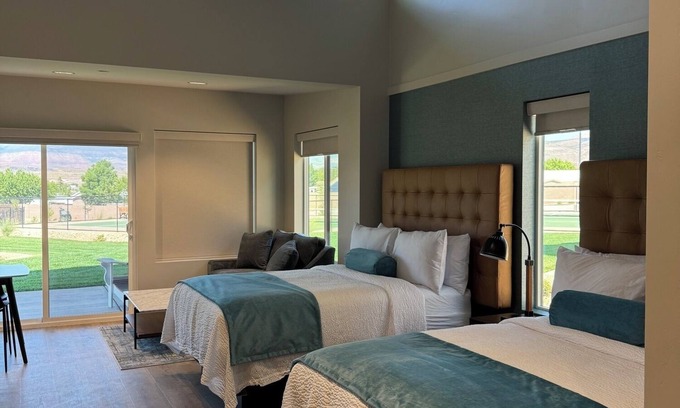 La Verkin House | Luxury Casita, near Zion National Park