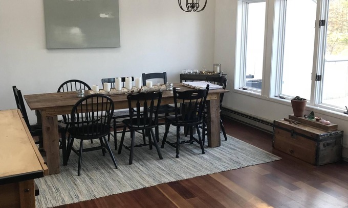 Denver House | Luxury Catskill Townhouse. Pool. Game room. 4 Bedroom 3 Bath.