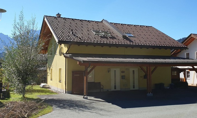 Kotschach-Mauthen Ski Chalet | Luxury chalet in cozy village with many restaurants and hiking opportunities.