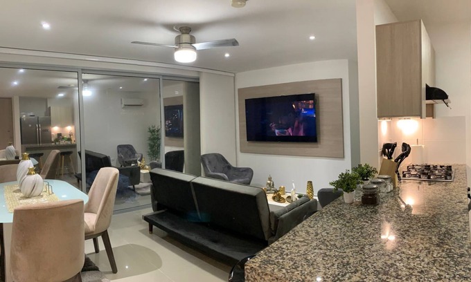 Metropolitana Condo | Luxury condo & amazing views & amenities