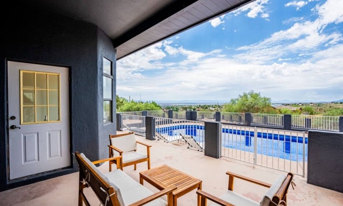 Cottonwood House | Luxury Cottonwood Oasis - Pool - Mountains - Tranquility