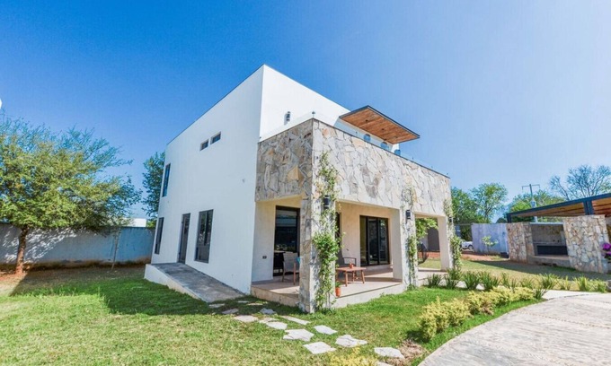 Montemorelos Villa | Luxury Countryside Villa Pool, Padel, Soccer, Club house, kids playground, grill