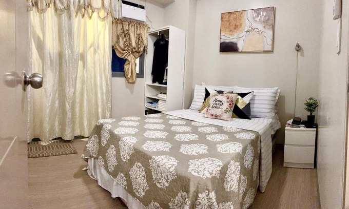 New Manila Apartment | Luxury cozy condotel