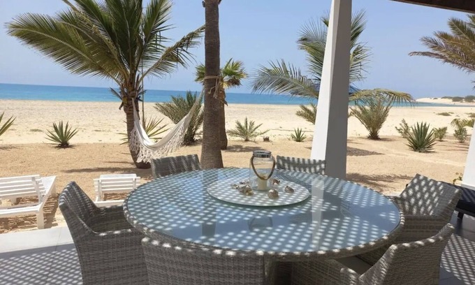 Rabil Villa | Luxury Beachvila Praia D'chaves mit Wohnbereich