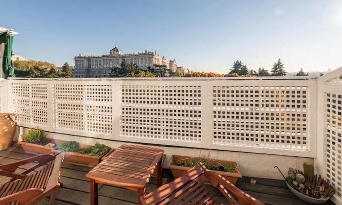Moncloa-Aravaca Apartment | LUXURY DUPLEX PENTHOUSE ROYALPALACE