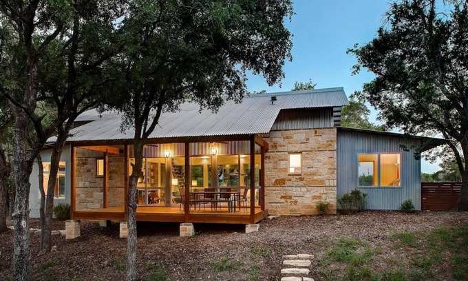 San Marcos House | Luxury Estate in DWELL mag! Burning Creek Hill Country Retreat w/Pool & Spa!