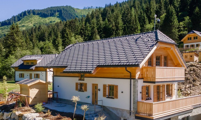 Donnersbachwald Apartment | Luxury flat with shared sauna