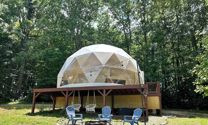 Dan River Cabin | Luxury Glamping Retreat - Dome #2