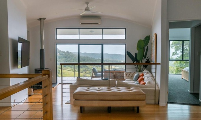 Mapleton House | Luxury Hilltop Hideaway Private Outdoor Bath Stunning Hinterland Views