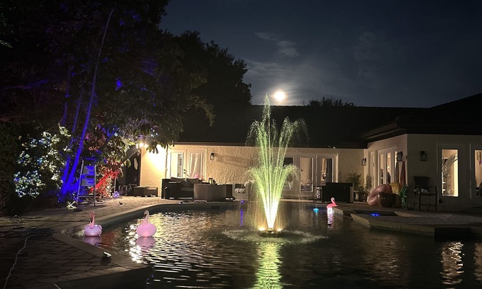 Bay Hill House | Luxury Home in Bay Hill @ Arnold Palmer/5 Minutes to Universal Studios