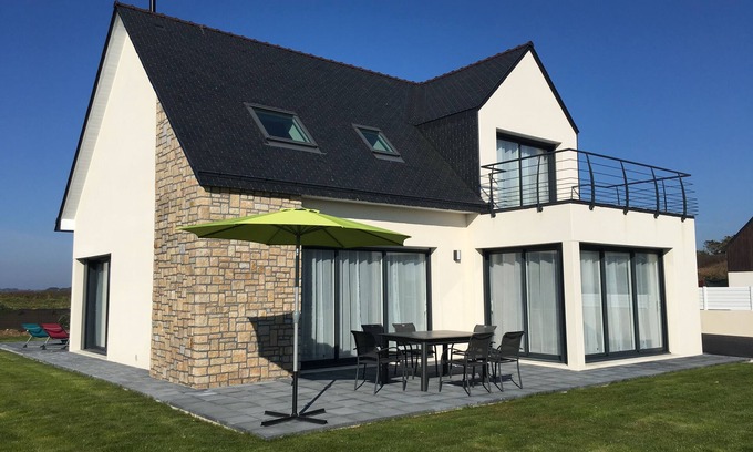 Le Conquet House | Luxury house facing the Blancs Sablons beach