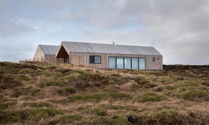 Reykholt Villa | Luxury house, Golden Circle getaway - Private hot tub and sauna