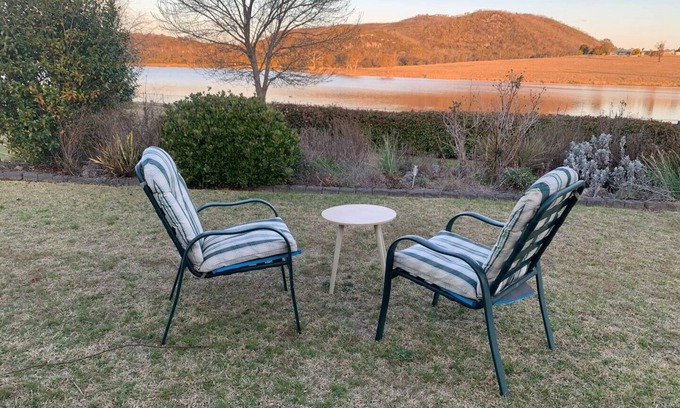 Tenterfield House | Luxury House in Tenterfield with an amazing water view