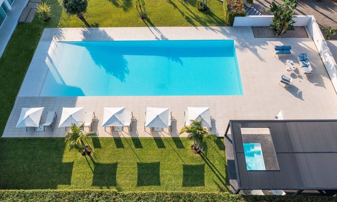 Calatabiano Villa | Luxury Villa near Taormina. Pool, gym and welness area.