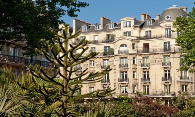 Notre-Dame-des-Champs Apartment | LUXURY LIVING IN THE VERY CHIC SAINT GERMAIN DES PRES - SEVRES BABYLONE