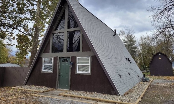 Saint Marys  Allen County House | Luxury Lodge near Airport, Unique A-Frame, Woof!