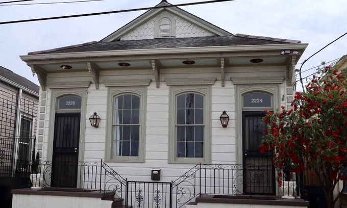 Faubourg Marigny House | Luxury Marigny Home! Location, Comfort, Music. Reviews tell it all!