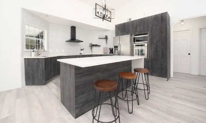 Kissimmee House | Luxury Modern Farm Style Home Near Orlando Airport