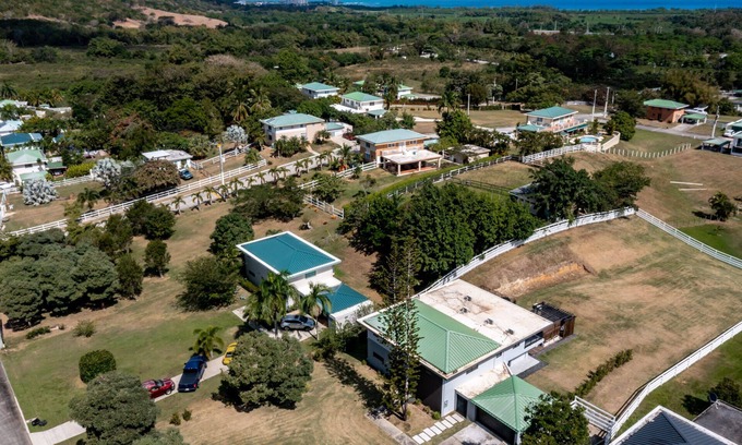 Pitahaya House | Luxury Modern Luquillo Beach Villa