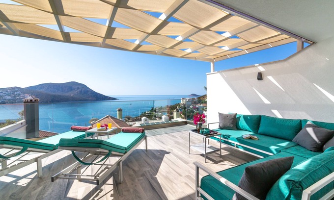 Kalkan Villa | Luxury Modern Two En Suite Bedroom Villa With Private Pool. Close To Town.
