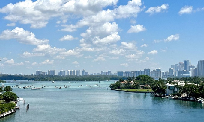 Bay Harbor Islands Condo | Luxury Oceanfront Condo Rental Bal Harbour Miami, Monthly & Weekly Stays