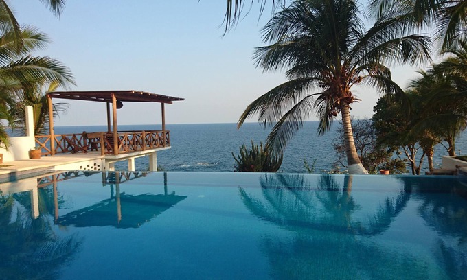 Carrizalillo House | Luxury Oceanfront Home – Huge Infinity Pool