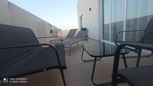 Qawra Apartment | Luxury Penthouse - Large Terrace