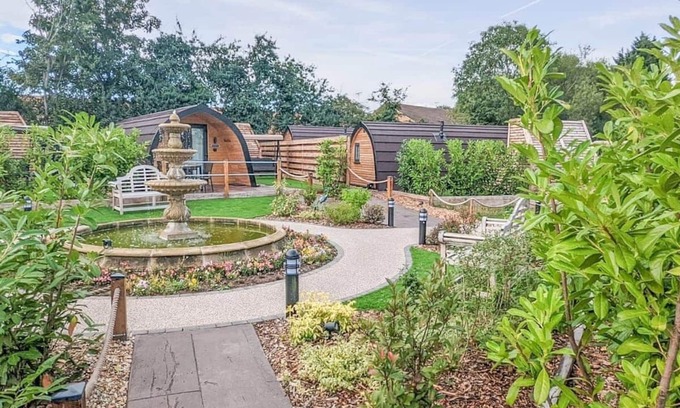 Gunthorpe Cottage | Luxury pod, perfect for two people seeking a romantic and relaxing break.