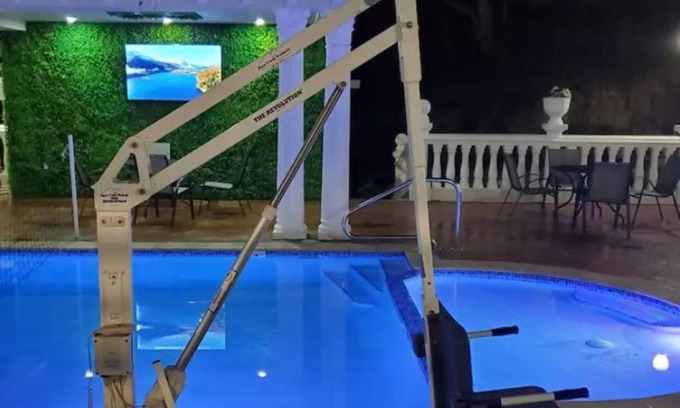 Aguada Hotel | Luxury Puerto Caribe Mobility Room