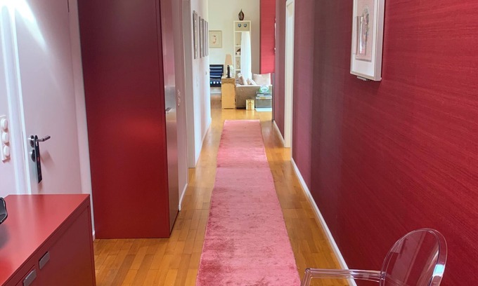 Wilmersdorf Apartment | Luxury roof top apartment with parking and AC in the city center