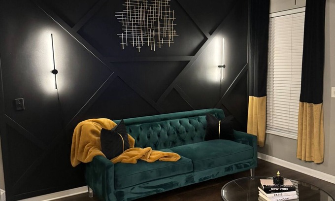 Atlantic Station Area House | Luxury Stay With Private Chef in Atlantic Station!