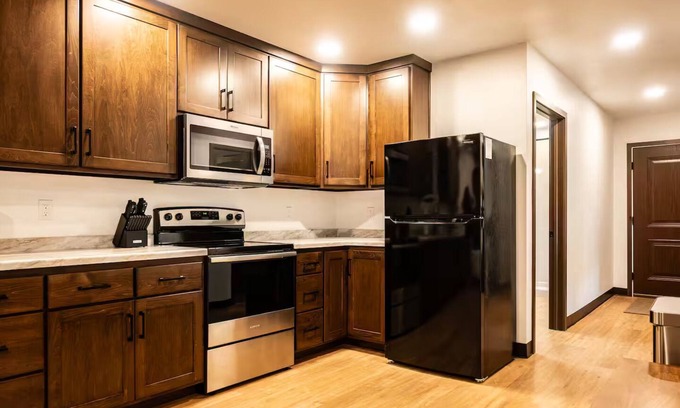 Brillion Apartment | Luxury Suites #1