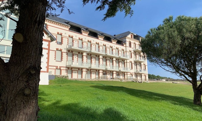 Pornic Apartment | Luxury T2 apartment facing the sea Pornic