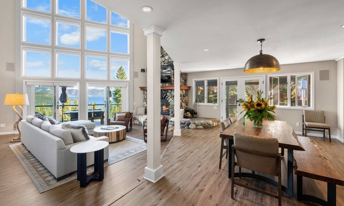 Kingswood Estates House | Luxury Tahoe Vacation Rental w/HotTub & Lake Views