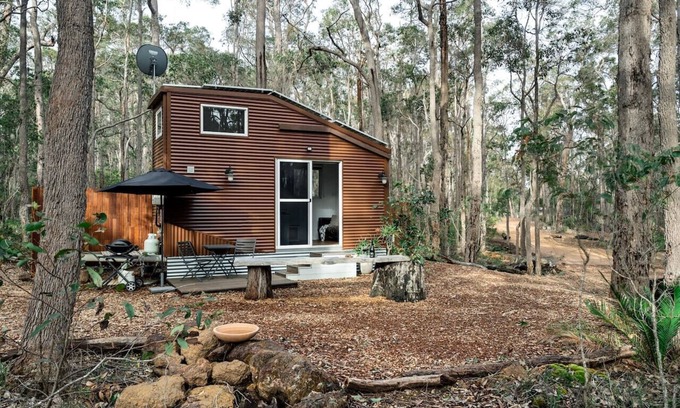 Rosa Glen House | Luxury Tiny Home in the Forest