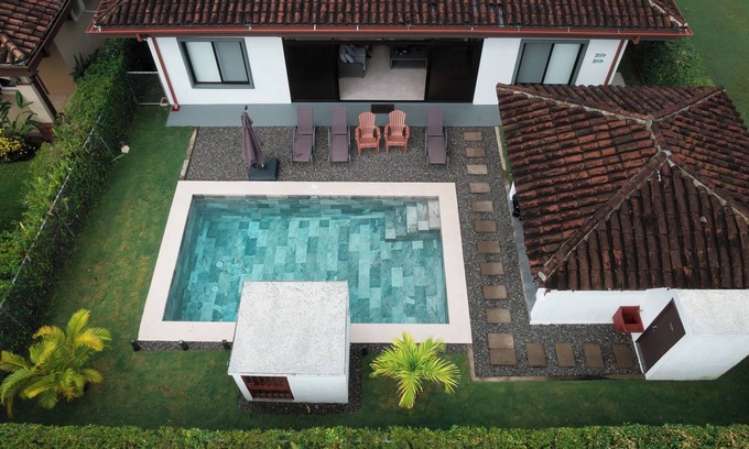Bejuco House | Luxury Villa, Private Pool, Few Steps to the Beach