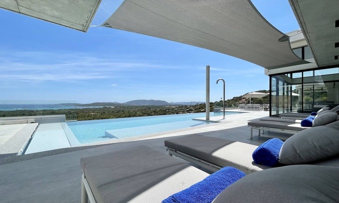 Lecci House | Luxury Villa Alba with panoramic sea view, 7 bedrooms Heated swimming pool