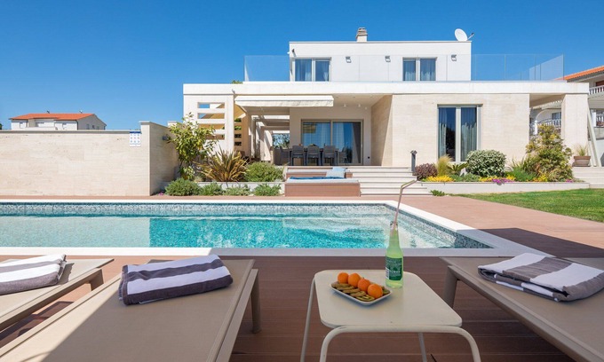 Primosten Villa | Luxury Villa Cinderella with Swimming Pool