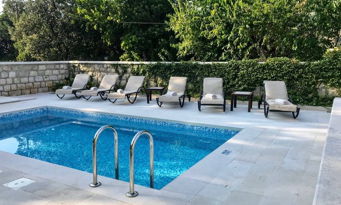 Babin Kuk Villa | Luxury Villa Hedona with Heated Pool