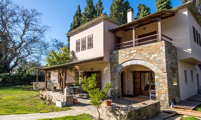 Koropi Villa | Luxury Villa Helios by the sea