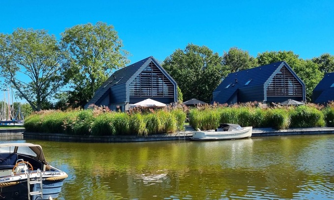 Balk House | Luxury villa near the Frysian water