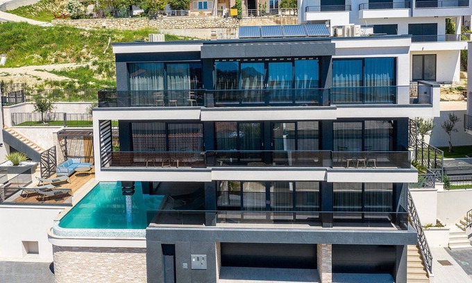 Moca Villa | Luxury Villa Persephone with Pool