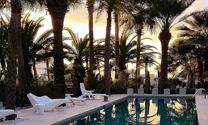 Marinella di Selinunte Villa | Luxury Villa, Private Pool, large Garden, Wi-Fi