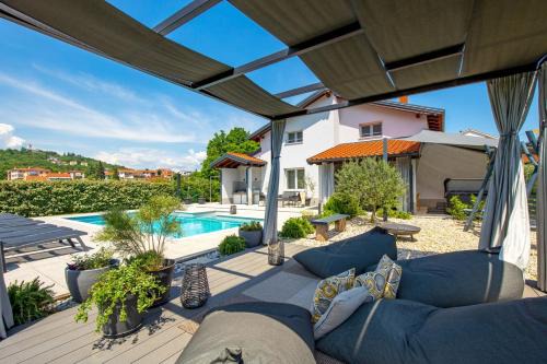 Mihotici Villa | Luxury Villa Sušanj