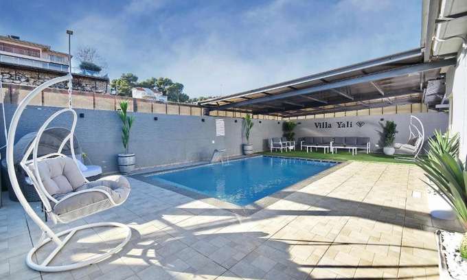 Nof Kinneret Villa | Luxury Villa with heated pool in Zfat