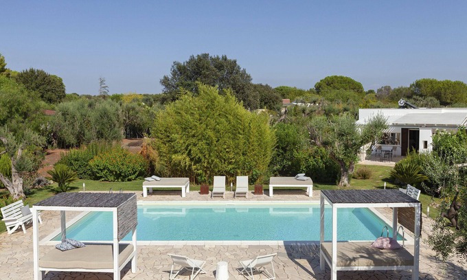 Maruggio Villa | Luxury Villa with private pool, stunning garden, perfect for Families/Kids