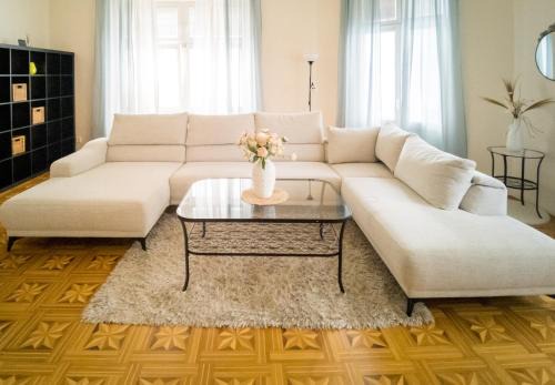 Kosice Old Town Apartment | Luxury Vincents Apartments Kosice