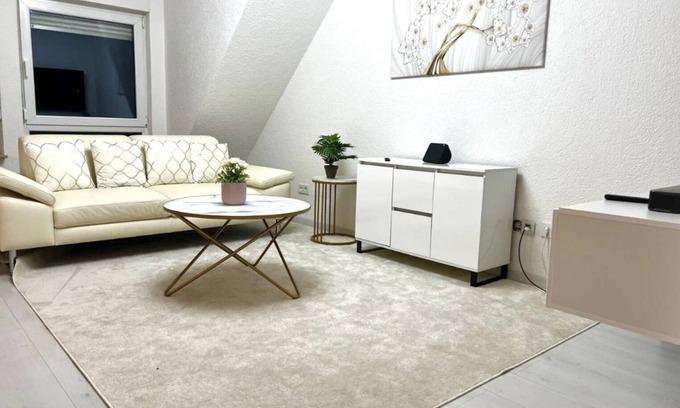 Sankt Leon-Rot Apartment | Luxus Maisonette Wohnung, Apartment am See, Wehome Komfort
