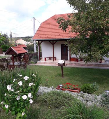 Tard House | Mátyásmadár Vendégház